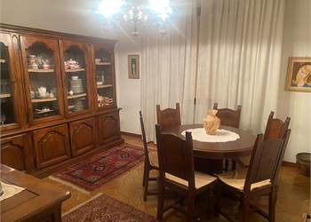 Prato est, Ferrucci pressi, Terratetto buone condizioni